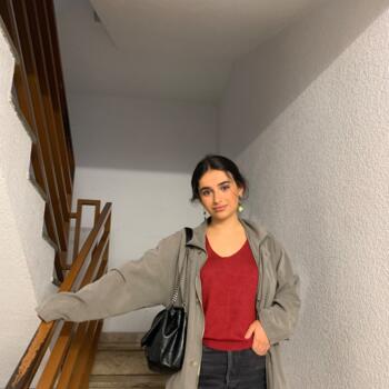 Babysitter in Gijón: Lola