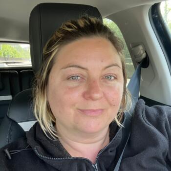 Childminder job in Monchy-Saint-Éloi: babysitting job Aurelie