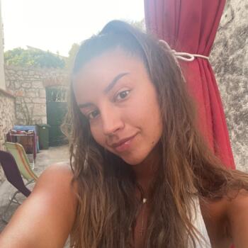 Babysitter in Kaštel Sućurac: Nikolina