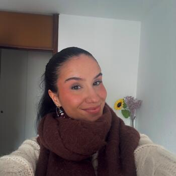 Babysitter in Funchal: Laura