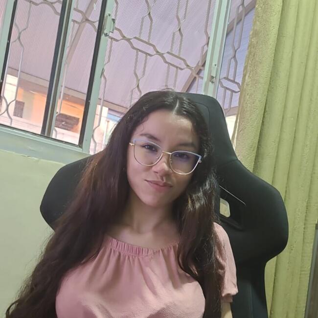 Babysitter in Belo Horizonte: Kênia