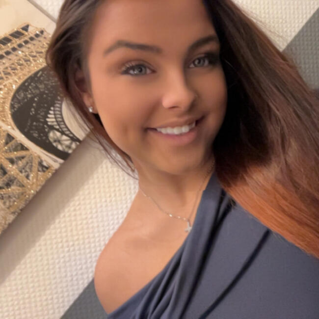 Babysitter in Sarralbe: Shana