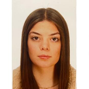 Nanny in Porriño: Zayra