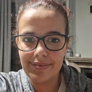 Babysitter in Gandra: Juliana