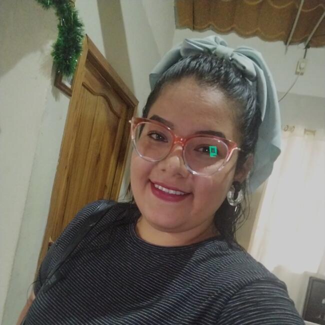 Babysitter in Guayaquil: Ginger