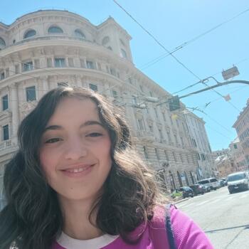 Babysitter in Modena: Alice