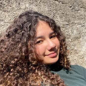 Babysitter in Novo Hamburgo: Yohanna