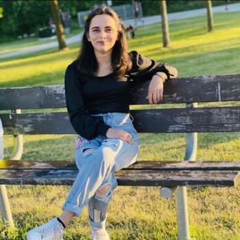 Babysitter in Brampton: Harpreet
