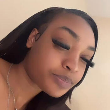 Nanny in Humble: Shavone