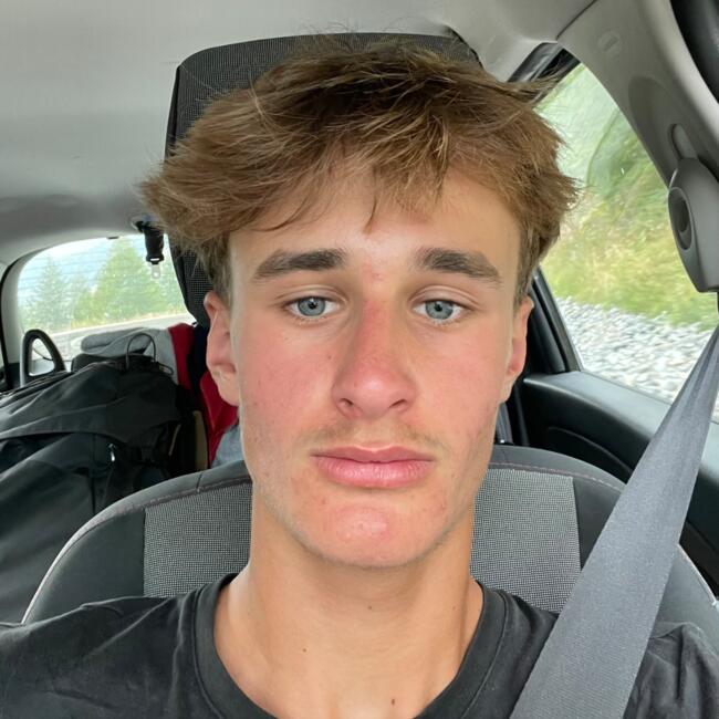 Babysitter in Gap: Eliot