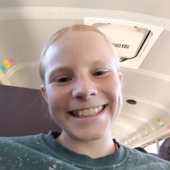 Babysitter in Council Bluffs: Maple