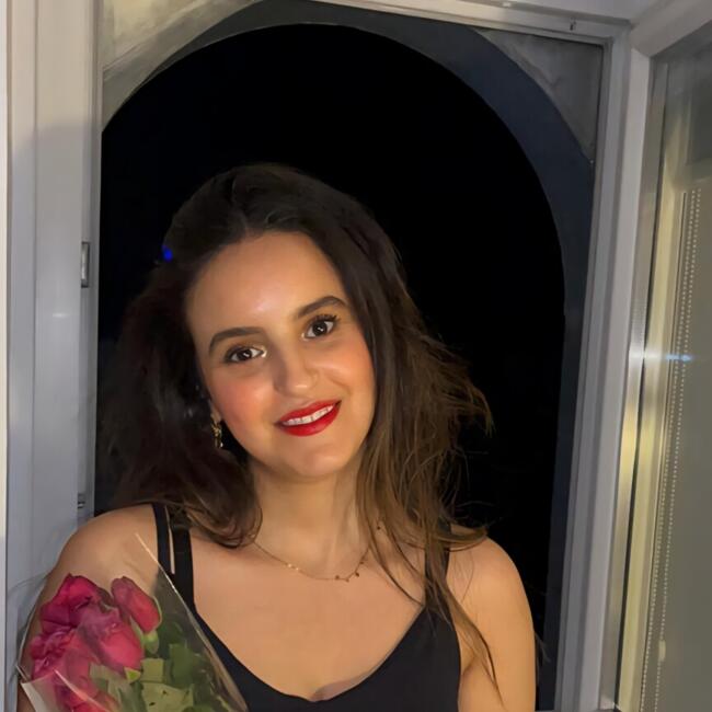 Nanny in Saint-Martin-d'Hères: Katia