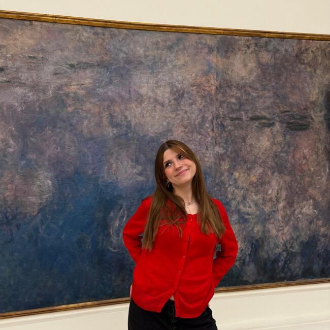 Babysitter in Paris: Laurevana