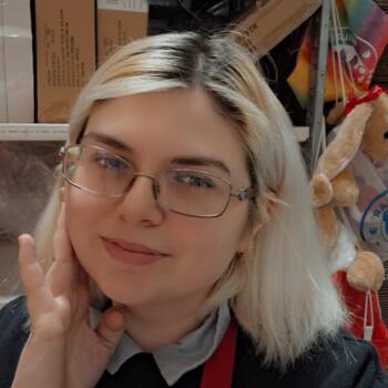 Babysitter in Fort Walton Beach: Corrisa