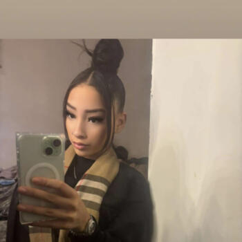 Babysitter in Redhill: Chelsey