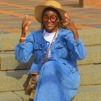 Babysitter Pretoria: Enita