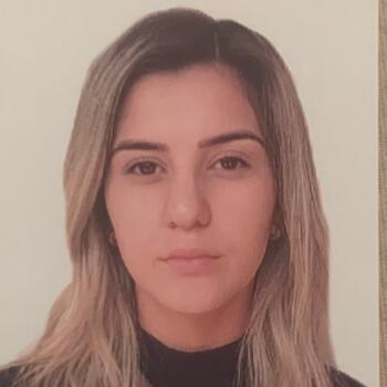 Babysitter in Bragança Paulista: Nathalia