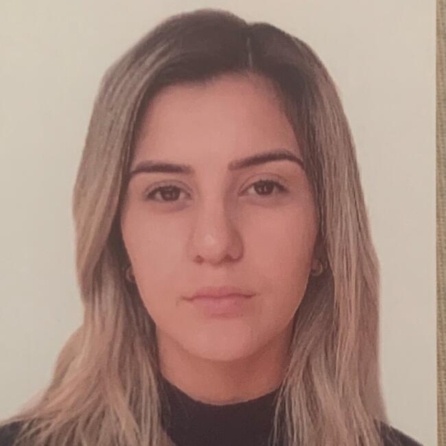 Babysitter in Bragança Paulista: Nathalia