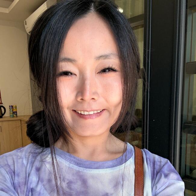 位於Huatan的臨時保母: 佳玉