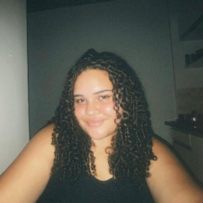 Babysitter in Camboriú: Emilly