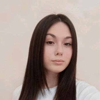 Babysitter in Venaria Reale: Luana