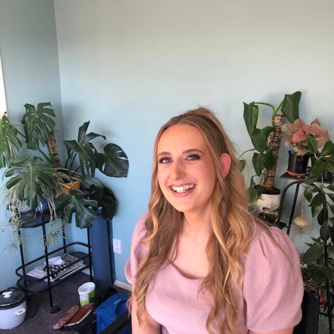 Babysitter in Christchurch: Steffi