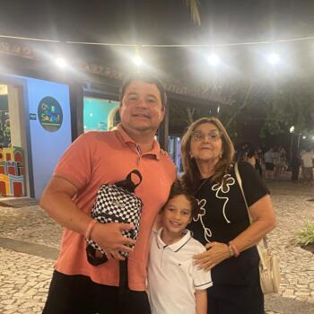 Emprego de babá em Aracaju: emprego de babá Alysson