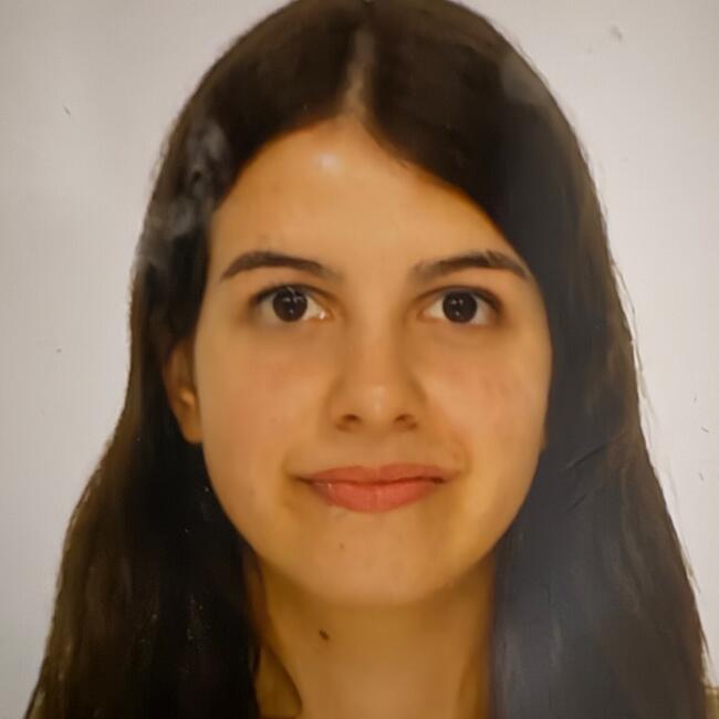 Niñera en Moncada i Reixac: Mireia