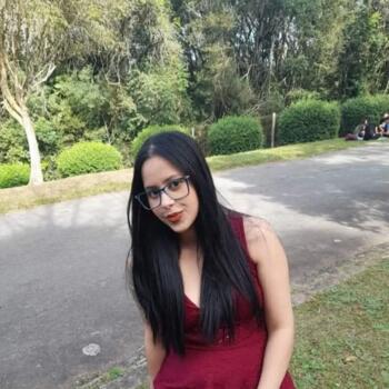Emprego de babá em Piraquara: emprego de babá Joyce