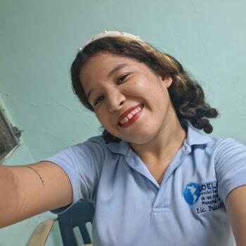 Babysitter in Chitré: Angie González