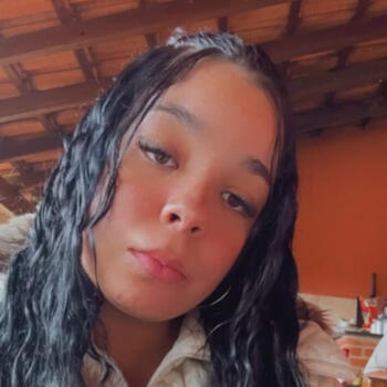 Babysitter Americana: Leticia
