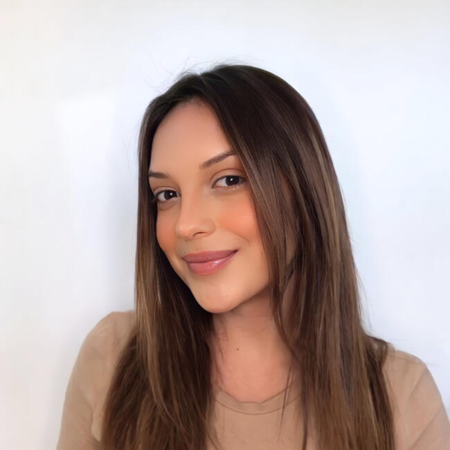 Babysitter in Cascais: Karine