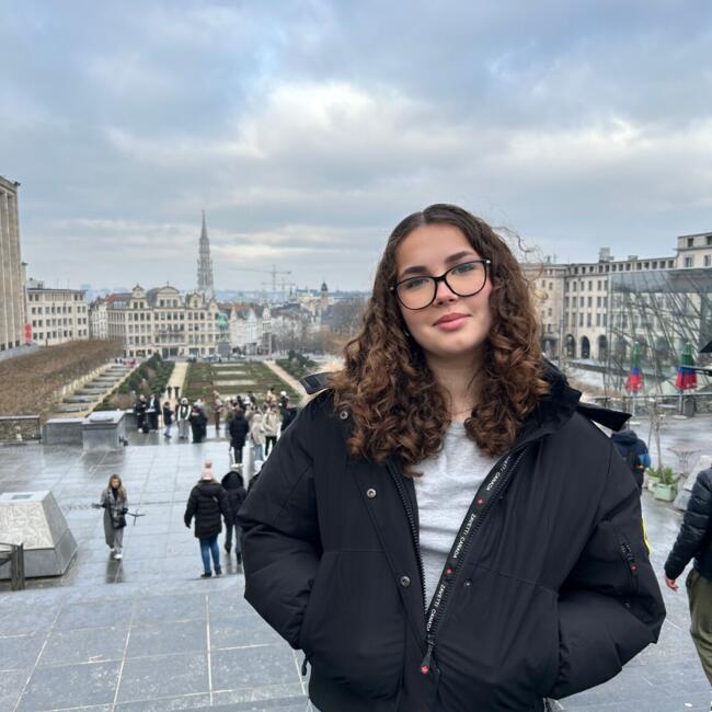 Babysitter in Pont-à-Celles: Salma