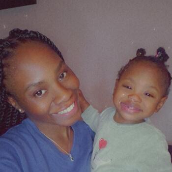 Job de garde d'enfants à Sens: job de garde d'enfants Julia