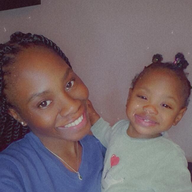 Job de garde d'enfants à Sens: Julia