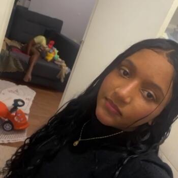 Babysitter in Boituva: Angela Roberta