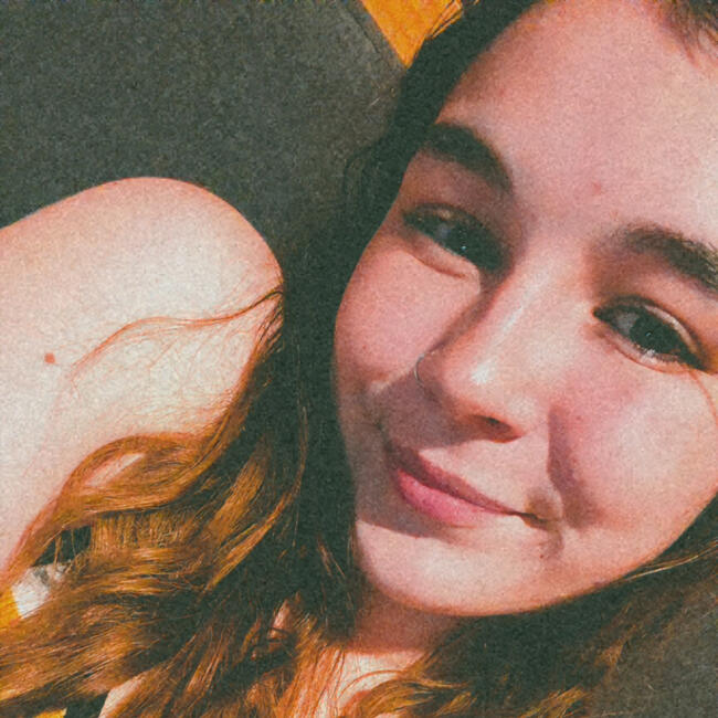 Babysitter in Auckland Airport: Ashleigh