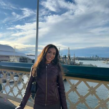 Babysitter in London: Preshia