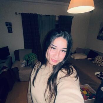 Babysitter em Lagoa (Distrito de Faro): Lara