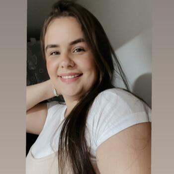 Niñera en Medellín: Mariana Valencia Cañas