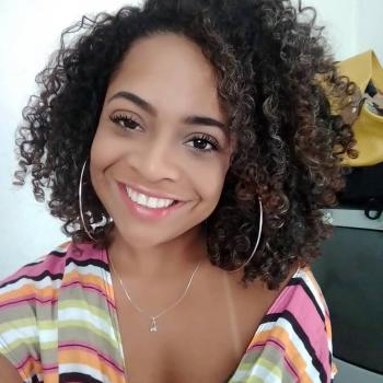 Babysitter Viana do Castelo: Marcella