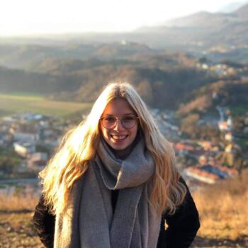 Babysitter in Kortrijk: Danii