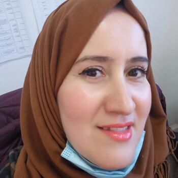 Babysitter in Grigny: Lynda