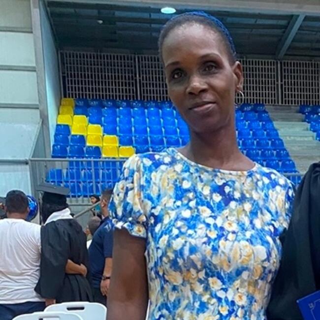 Babysitter in Panama City: Alicia Bowen