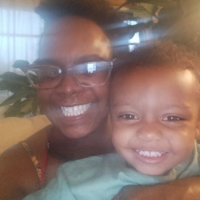 Babysitting job in Saint Paul: LATIA