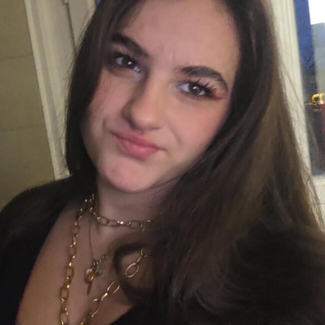 Babysitter in Riom: Manon