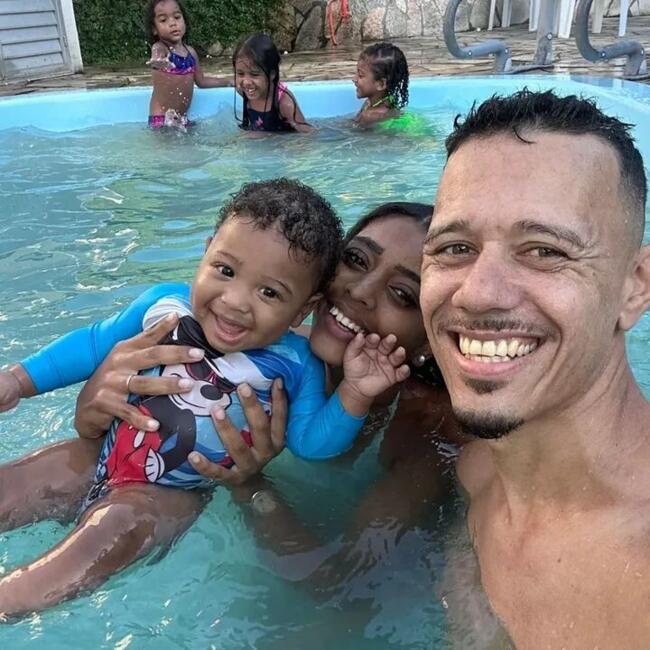 Emprego de babá em Rio de Janeiro: Joyce Diniz