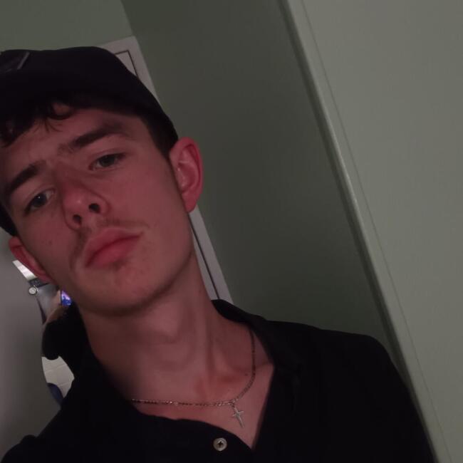 Babysitter in Neauphle-le-Château: Morin