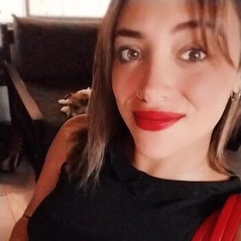 Niñera en Quilmes: Daiana Romina