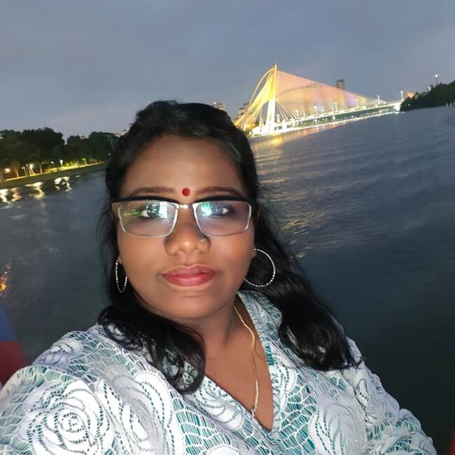 Babysitter in Kuala Lumpur: SHOBANA